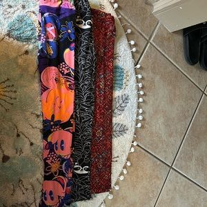 3/$15 LulaRoe Girls Leggings Bundle size L